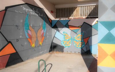 El programa Crisol realiza en Juan Canet un mural artístico participativo