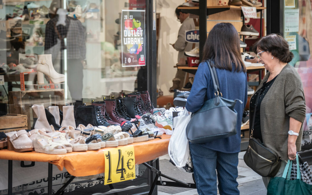 La Asociación de Comerciantes Emerita Augusta inicia el próximo miércoles un outlet urbano con descuentos de hasta el 80%