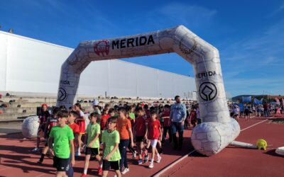 El ayuntamiento apuesta por el deporte y los valores que transmite en una nueva edición de las Olimpiadas Escolares donde están participando más 700 escolares de Primaria de Mérida
