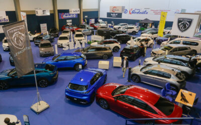 El alcalde asiste en IFEME a la inauguración del Salón del Automóvil con 600 vehículos nuevos, seminuevos y de ocasión
