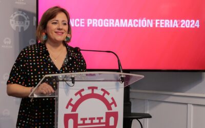 El Ayuntamiento presenta los conciertos gratuitos de Antílopez y María Peláe que tendrán lugar durante la Feria en la Plaza de España