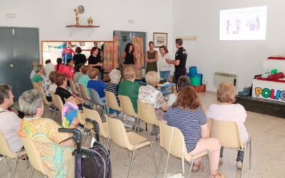 El Programa Lazos ayuda a los mayores de Nueva Ciudad a mejorar su seguridad y a fomentar la educación vial