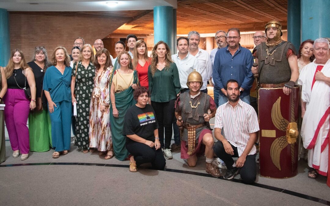 El Alcalde presenta una nueva edición de La Noche del Patrimonio, con más de 30 actividades en espacios monumentales de la ciudad, y en la que “Mérida vuelve a ser referente cultural de todo el país”