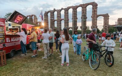 Esta noche se inicia la programación del Festival Mundial de food truck que se celebrará hasta el domingo en el Acueducto de Los Milagros