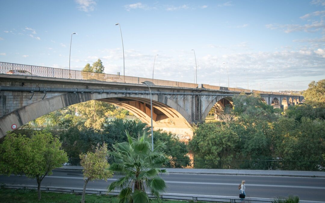 El Ayuntamiento comienza a licitar los trabajos para la mejora del Puente Fernández Casado en el que se invertirá un millón de euros