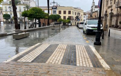 Concluye la mejora de los pasos de peatones de la plaza de España por lo que se reanuda el tráfico rodado desde Félix Valverde Lillo