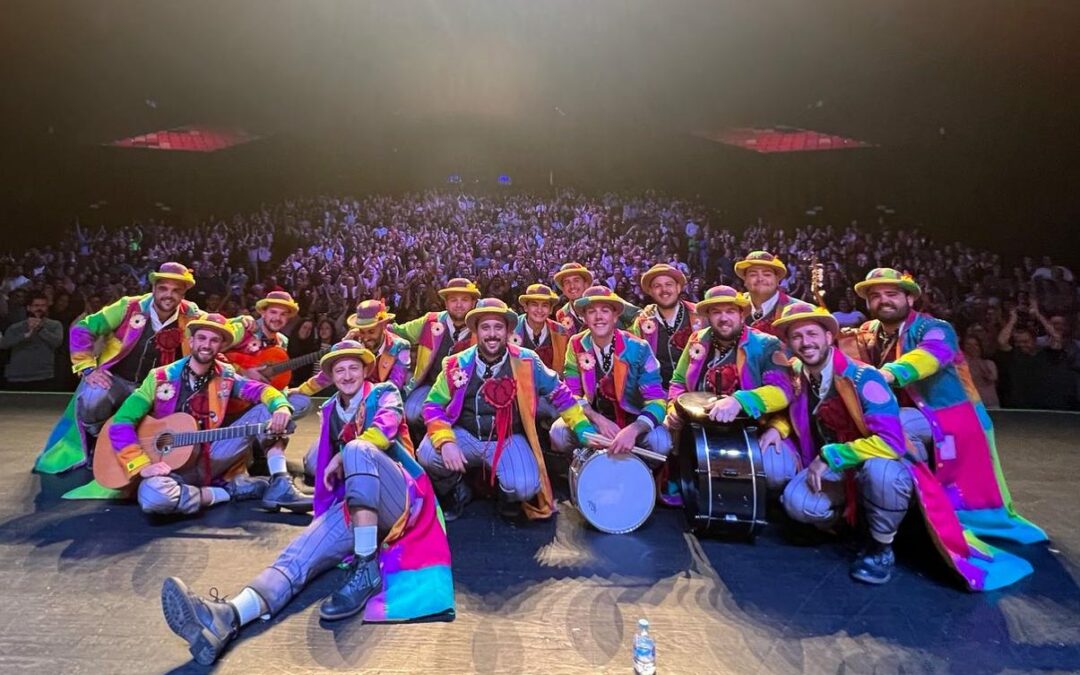 Siete chirigotas y comparsas de Mérida participan en la gala “El Carnaval le canta a su Patrona” que también contará con la actuación de la comparsa gaditana “La alegría de Cádiz” con motivo del Año Jubilar