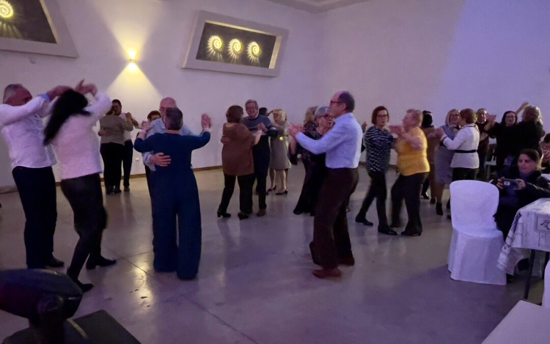 El Ayuntamiento retoma esta sábado los bailes para mayores en el Museo Abierto