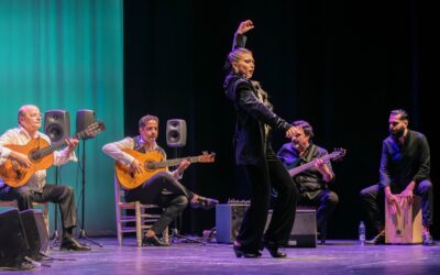 La Familia Vargas y su Zambomba Flamenca en la Plaza de España