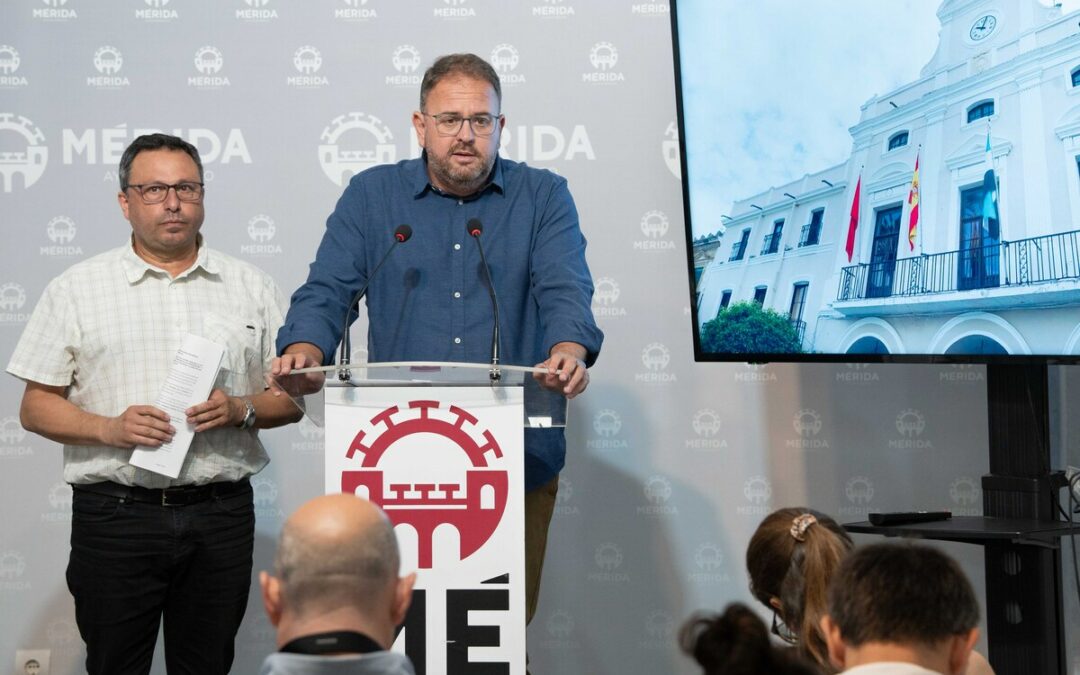 El alcalde anuncia una partida de 100.000 euros para ayuda médica y humanitaria en Gaza y, además, solicita públicamente, junto con el Grupo Municipal ‘Unidas por Mérida’, la retirada de la Ley de la Concordia “de PP y VOX por ser un ataque a la memoria y a la dignidad de las víctimas”