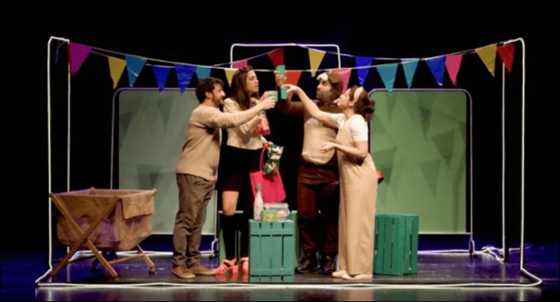 2025-pantone-teatro-peq