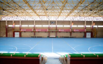 La inversión municipal de más de 2,2 millones de euros en instalaciones deportivas contempla seis pabellones, la pista de atletismo de Diocles y el circuito de Royanejos