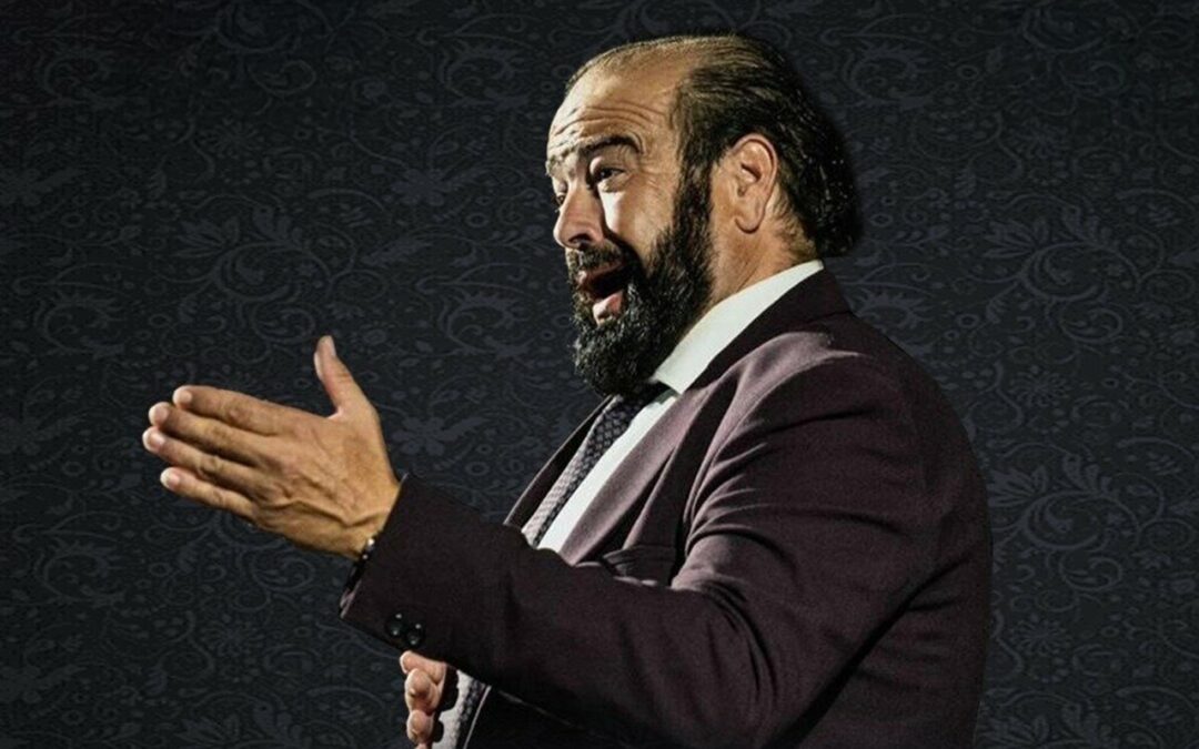 El cantaor Miguel de Tena actuará el próximo jueves en la Gala de Premios Cofrades, que se celebra en el Centro Cultural Alcazaba, con entrada gratuita hasta completar aforo