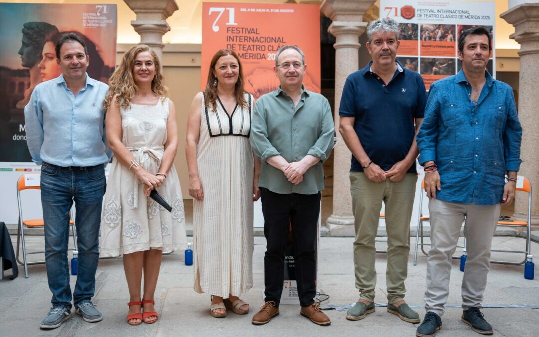 La sede del Festival de Mérida acoge la exposición ‘Esa minoría inmensa’, que tiene como objetivo dar a conocer la vida de la “gente común” que habitó Augusta Emérita