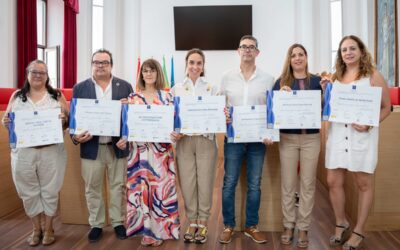 Cuatro empresas turísticas de la ciudad y las oficinas municipales del MAM, Puerta de la Villa y Teatro Romano cuentan ya con sus distintivos de Compromiso de Calidad Turística