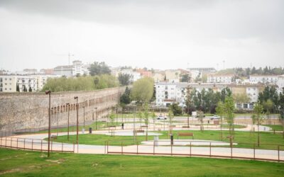 El Ayuntamiento publica el contrato de suministros de mobiliario urbano con un importe de 250.000 euros con el objetivo de mejorar el bienestar de la ciudadanía emeritense, a través de unos servicios públicos de calidad