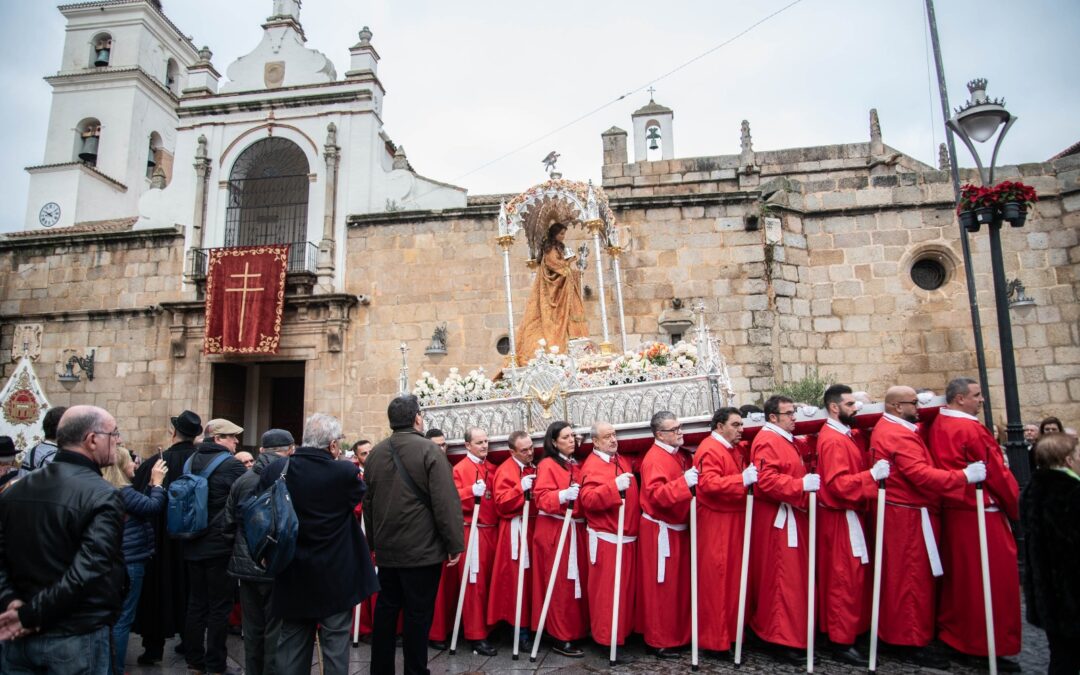 Aprobados los dos festivos locales para 2026 que serán el 21 de mayo, con motivo de Emerita Lvdica, y el 10 de diciembre, día de Santa Eulalia