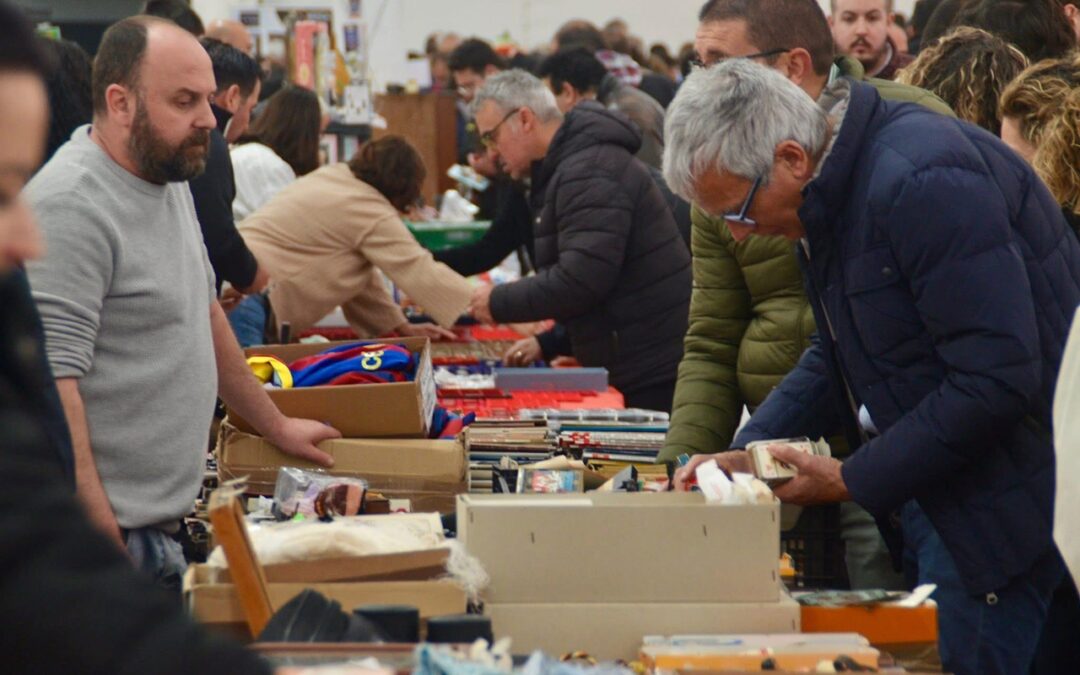 Mérida celebra la primera edición de la Feria Internacional de Coleccionismo Emérita Augusta, que contará con 150 expositores