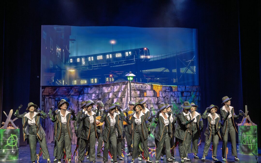 Celia Lafuente López, Sergio Román Pérez y la comparsa La J’otra, premios Turuta de Oro 2025