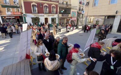 Ante las previsiones meteorológicas previstas para hoy y mañana, los fuegos artificiales en honor a Santa Eulalia se celebrarán mañana a las 19,30 horas y la Pitarra Popular el sábado 13, a l4 horas, en la Plaza de España