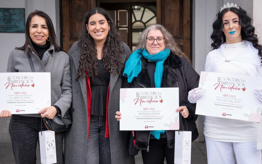 La floristería `El Jardín de Monet´ ha sido galardonada con el primer premio al Mejor Escaparate Ambientado de la ciudad