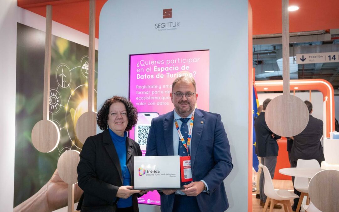 El alcalde recoge en FITUR el distintivo de Destino Turístico Inteligente Adherido 2026-2028 al programa DTI promovido por la Secretaría de Estado de Turismo