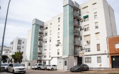 El Ayuntamiento de Mérida presenta una batería de rebajas fiscales para 2026 con una reducción del 10% en la cuota fija del agua