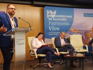 El alcalde aboga por la unión de la cultura y el patrimonio como elemento diferenciador y competitivo