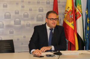 La Plaza del Conservatorio se habilitará como lugar para el botellón durante la Feria