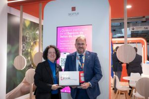 El alcalde recoge en FITUR el distintivo de Destino Turístico Inteligente Adherido 2026-2028 al programa DTI promovido por la Secretaría de Estado de Turismo