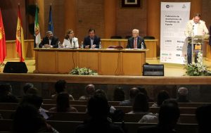 El alcalde y el presidente de la Junta inauguran la LXXVI asamblea de periodistas de España