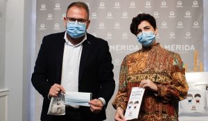El Ayuntamiento va a adquirir cerca de medio millón de mascarillas infantiles para todas y todos los escolares de la ciudad