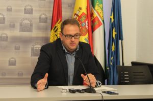 El Ayuntamiento destina siete mil euros a ayudas de material escolar para alumnos de Infantil