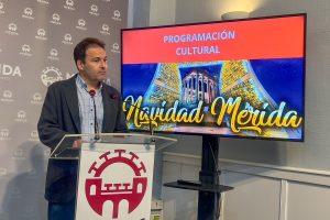 El Ayuntamiento programa teatro, conciertos, villancicos y exposiciones para Navidad, con el Teatro María Luisa como referente cultural