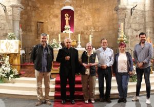La basílica de Santa Eulalia se abre al visitante y complementa la que se hace a su cripta