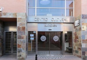 El Centro Cultural Alcazaba reabre su acceso principal por la calle John Lennon el próximo lunes