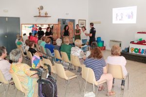 El Programa Lazos ayuda a los mayores de Nueva Ciudad a mejorar su seguridad y a fomentar la educación vial
