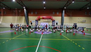 La Escuela de Atletismo clausura su temporada deportiva en el Diocles