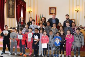 Alumnos del C.E.I.P. José María de Calatrava visitan el Ayuntamiento
