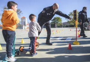 Actividades de seguridad vial en el CEIP Maximiliano Macías