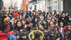 Los desfiles escolares del Carnaval Romano se adelanta a la jornada de mañana jueves por la lluvia