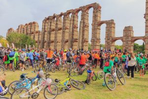 Veinte centros educativos participan en el Día Escolar de la Bicicleta