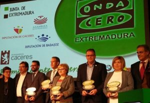 El alcalde recoge el premio a la Capitalidad Iberoamericana de la Gastronomía del programa ‘Gente viajera’