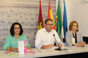 El Ayuntamiento y el centro regional de Parkinson establecen vínculos de relación directa