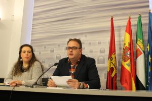 Fomento tendrá en cuenta la postura del Ayuntamiento para decidir la ubicación de la estación del tren de alta velocidad
