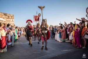 Mérida comienza a promocionarse en Fitur 2025 donde mañana jueves presentará toda su oferta turística, cultural y de ocio con la presencia de las Asociaciones Recreacionistas de la ciudad