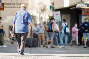 Las delegaciones de Deportes y de Mayores ponen en marcha el programa “60 años manteniéndote activ@”