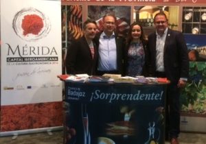 El alcalde presenta la Capitalidad Iberoamericana en el XXVII Salón del Jamón de Jerez de los Caballeros