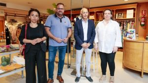 El Alcalde abre la tercera edición de Consume Mérida en la que van a participar 248 comercios locales y cuenta con una inversión municipal de 700 mil euros