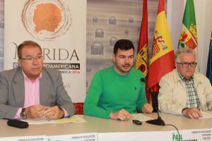El pan como elemento básico de la gastronomía extremeña en una jornada en la Escuela de Hostelería